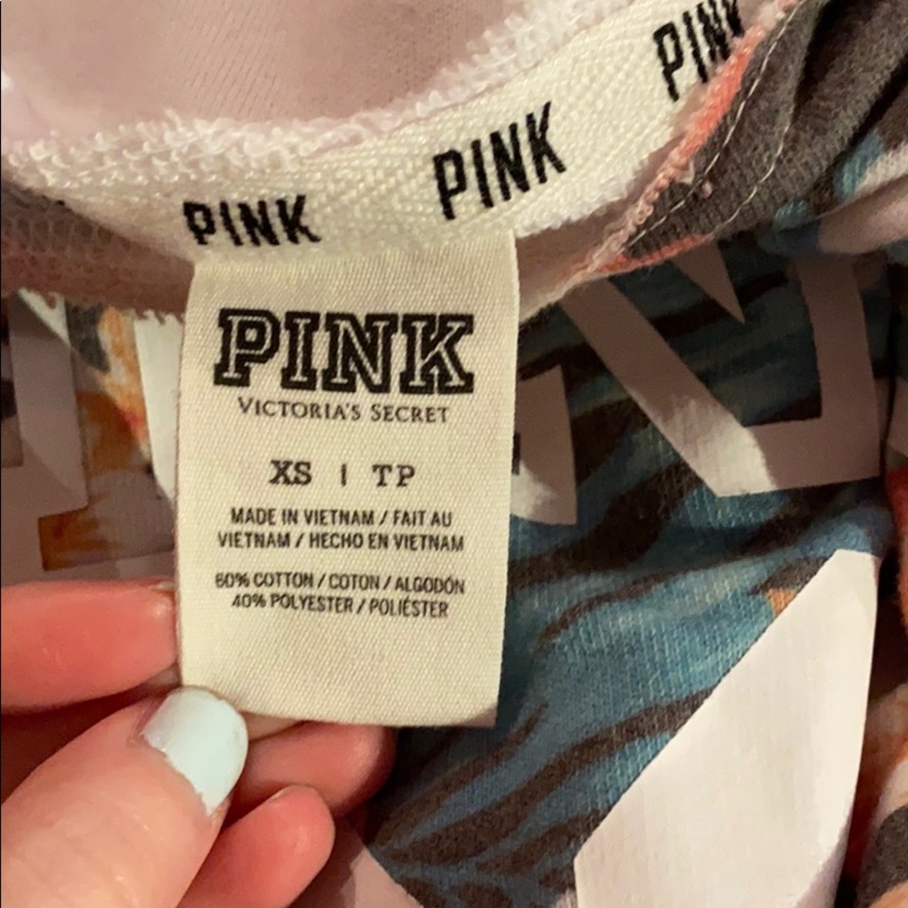 Victoria Secret PINK - Picture 3 of 3